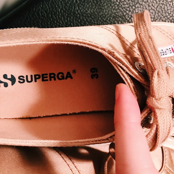 Blush Satin Supergas!! - Picture 2 of 5